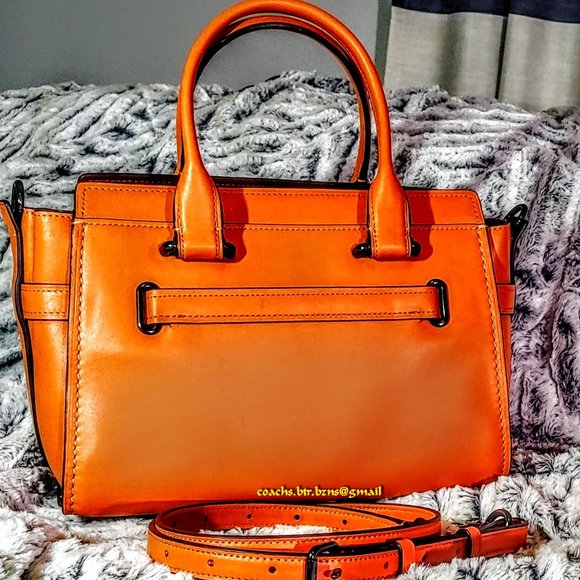 NWOT - RARE COACH MANDARIN SWAGGER 27 IN GLOVETANNED LEATHER (F12111) - Picture 2 of 8